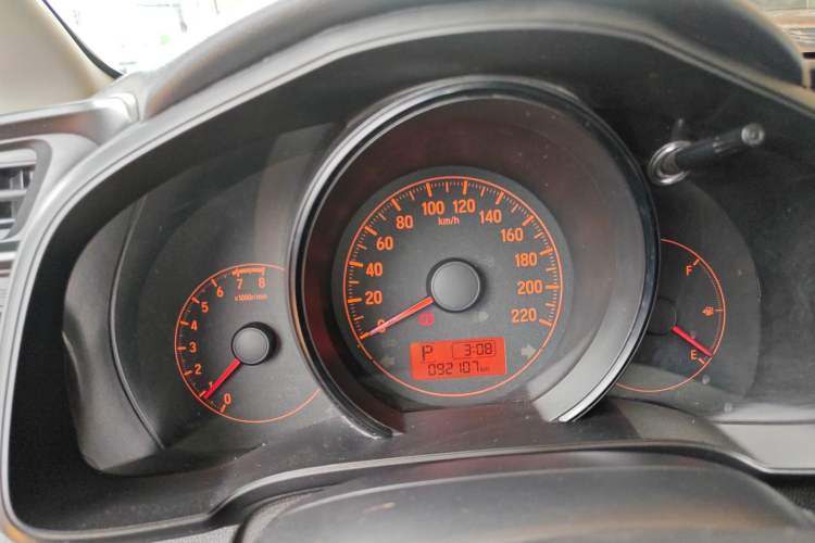 Used Honda Fit 2018 1.5L CVT Comfort Version Instrument Cluster