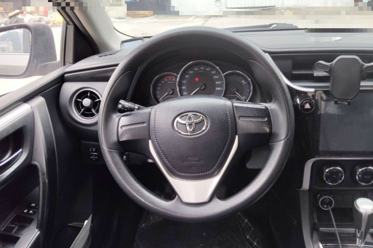 Used Toyota Corolla 2017 Revised Version 1.2T S-CVT GL