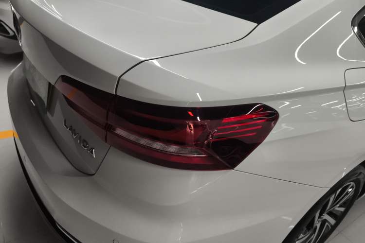 Used Volkswagen Lavida 2024 1.5L Automatic Starry Sky 5 Million Edition