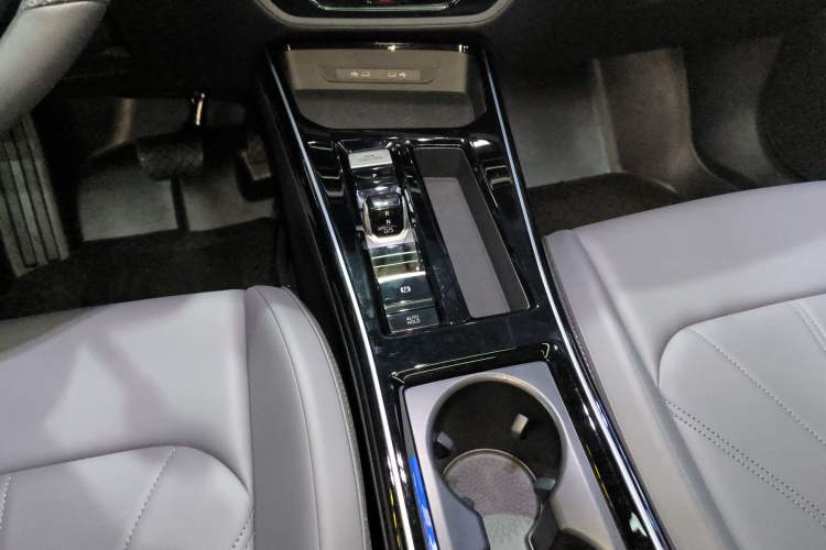 Used Volkswagen Lamando 2026 Lavida L GTS 380TSI Lingfeng Edition