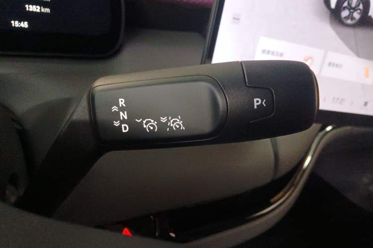 Used Zeekr MIX 2025 Intelligent Driving Version
