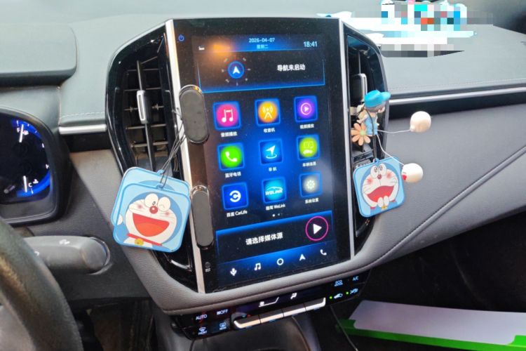 Used Toyota Levin 2019 Dual-Engine 1.8H E-CVT Tech Edition China VI Standard Audio And AC Panel