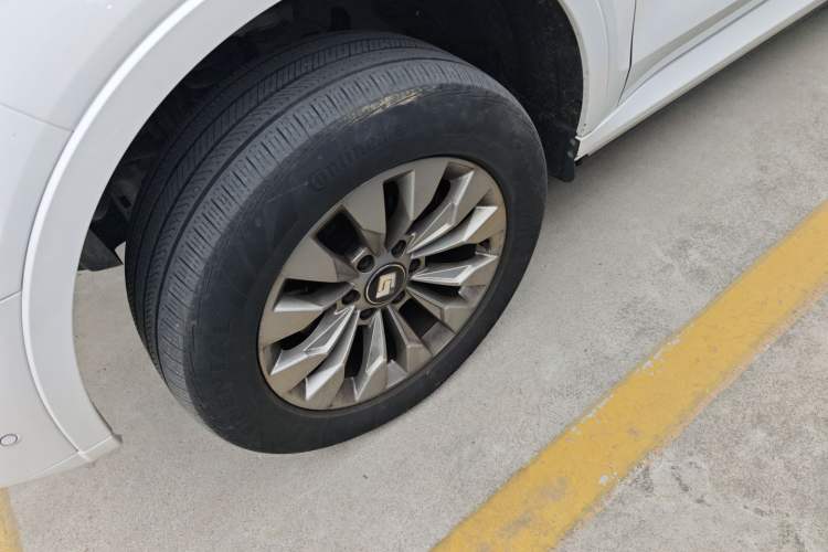 Used Tank 500 New Energy 2024 Hi4-T Left Front Wheel Hub