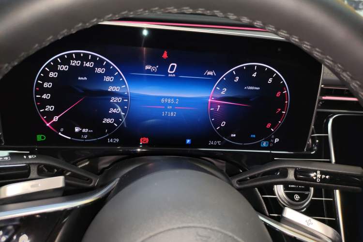 Used Mercedes-Benz E-Class 2025-Year Facelift E 260 L Instrument Cluster