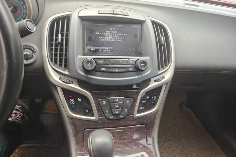 Used Buick LaCrosse 2013 2.4L SIDI Elite Comfort Version