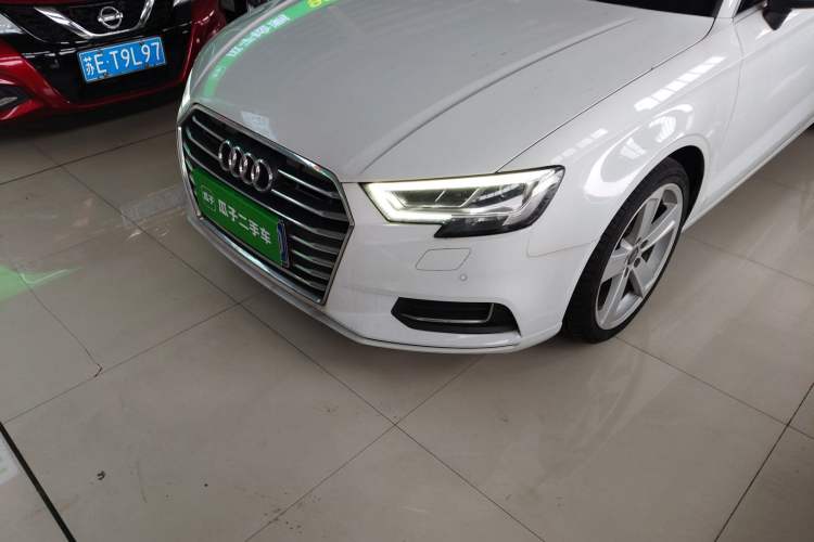 Used Audi A3 2017 Limousine 35 TFSI Style Edition Left Front Headlight