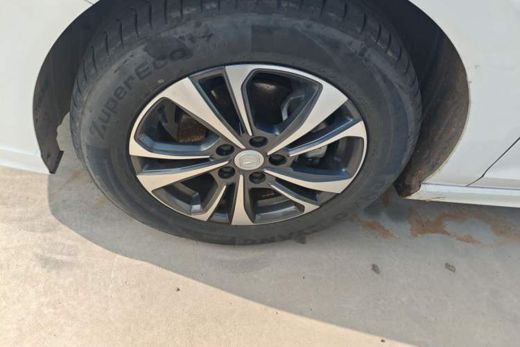 Used CHANGAN Eado 2022 PLUS Blue Whale NE 1.4T GDI DCT Prestige Edition Exterior 4