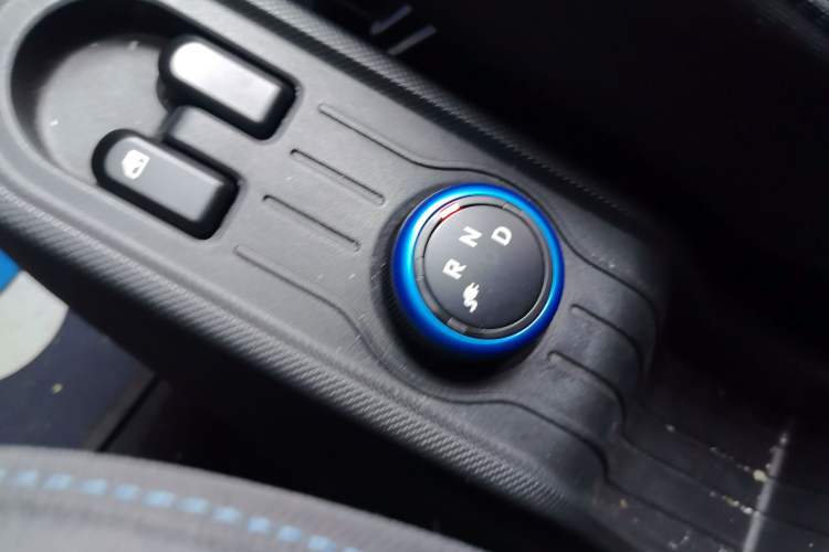 Used Wuling Hongguang MINIEV 2021 Macaron Premium Model – Lithium Iron Phosphate
