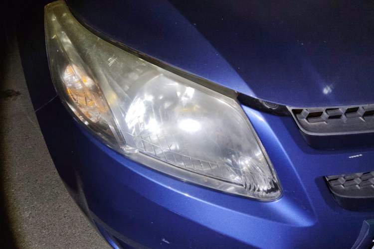 Used Chevrolet Sail 2010 Sedan 1.2L Manual Warm Edition