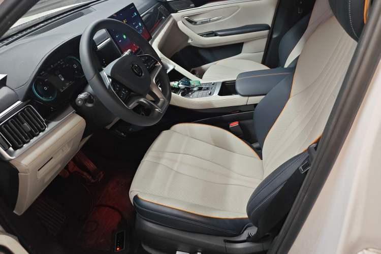 Used BYD Song PLUS New Energy 2021 EV Flagship Model Left Front Seat