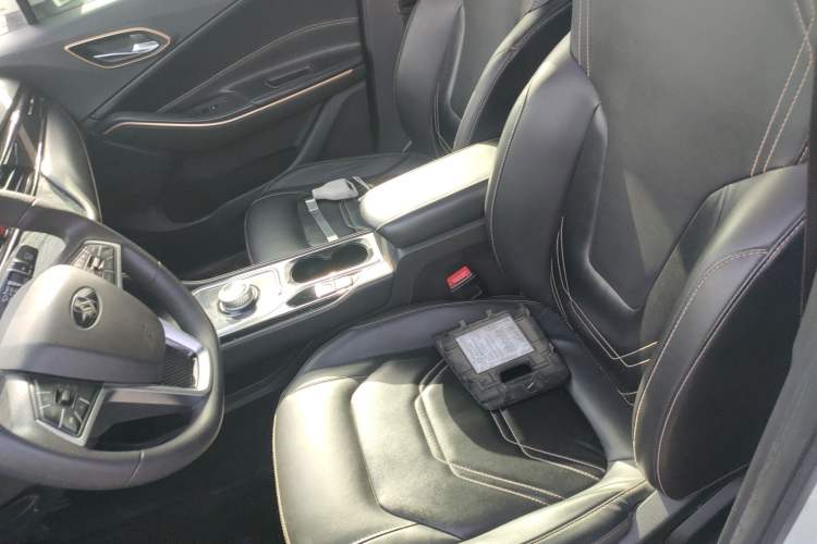 Used SOL E40X 2021 Silver Armor Edition