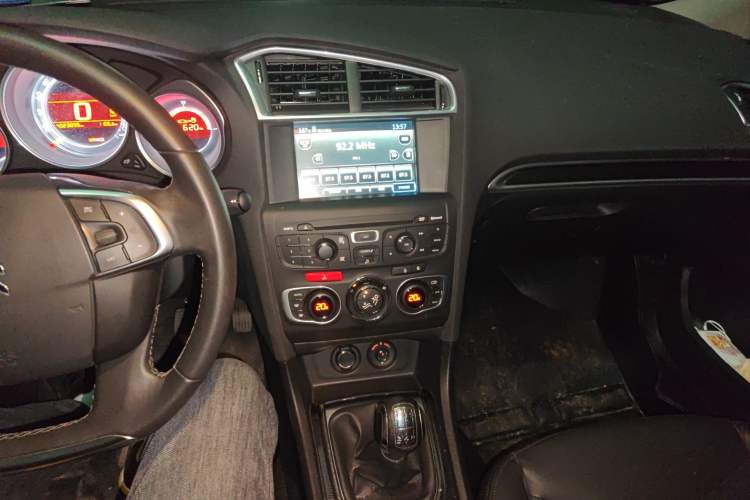 Used Citroen C4L 2014 1.8L Intelligent Drive Manual Version – Dynamic Edition
