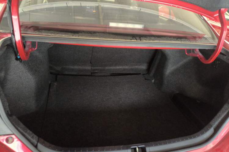 Used Toyota Levin 2017 Revised 185T CVT Elite Edition China V Standard Trunk