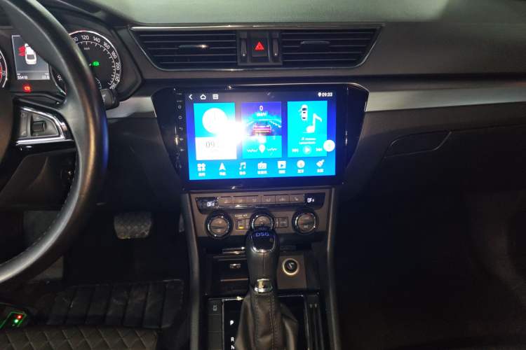 Used Skoda Superb 2016 TSI280 DSG Innovation Edition