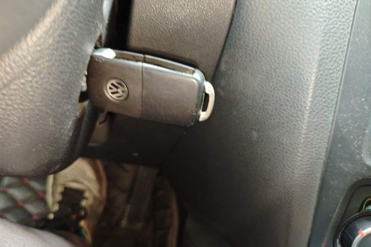 Used Volkswagen Sagitar 2014 Revised Version 1.6L Automatic Comfort Edition