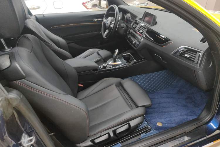 Used BMW 2 Series 2018 220i Convertible Coupe Sports Design Package