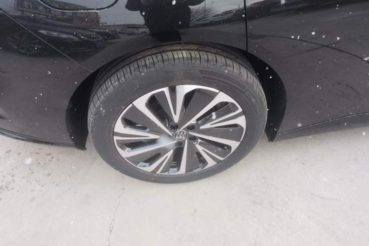 Used Buick L7 2025 Model Luxury Edition