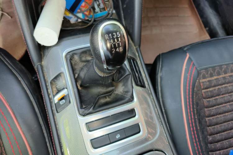 Used CHANGAN CS55 2017 1.5T Manual Colorful Edition
