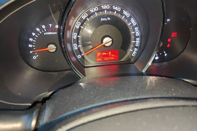 Used Kia Sportage R 2012 2.0L Automatic Two-Wheel Drive GLS