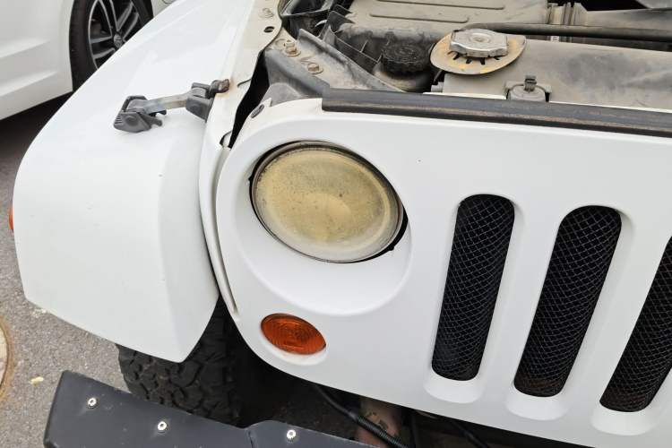 Used Jeep Wrangler 2012 3.6L Sahara two-door version
