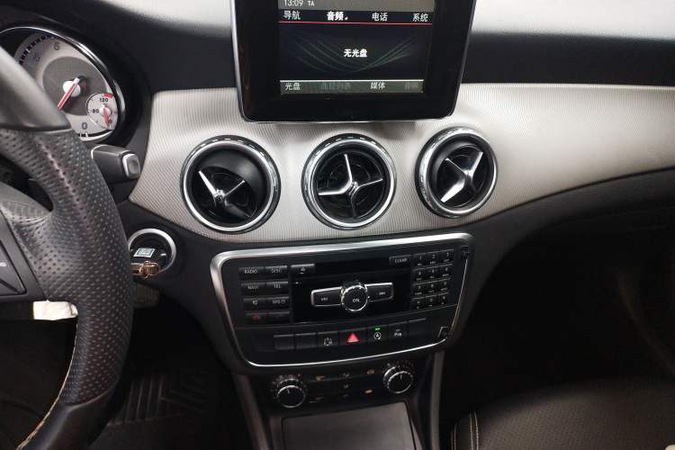 Used Mercedes-Benz GLA 2015 GLA 200 Sport Edition