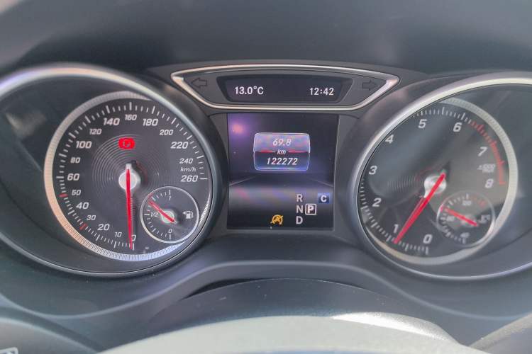 Used Mercedes-Benz CLA 2017 Refreshed CLA 220 4MATIC
