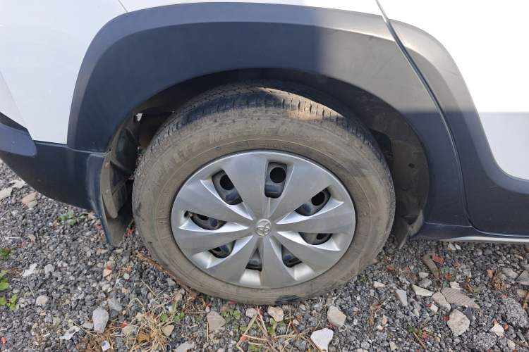 Used Toyota YARiS L Zhi Xuan 2021 X-Trail 1.5L CVT Leading Edition
