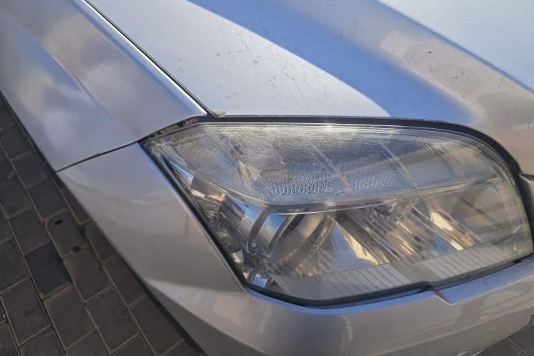 Used Mercedes-Benz GLK-Class 2011 GLK 300 4MATIC Fashion Model
