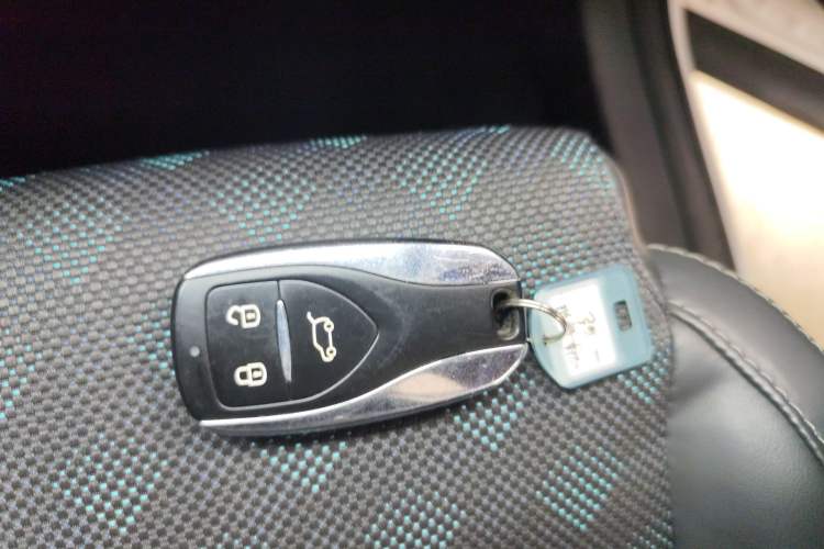 Used Skyworth EV6 2021 410 Joyful Edition
