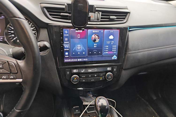 Used Nissan X-Trail 2019 2.0L CVT Smart Connect Comfort Edition 2WD