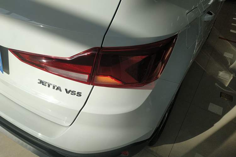 Used Jetta VS5 2021 280TSI Automatic Trend Edition
