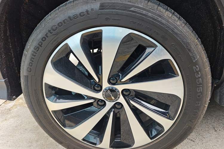 Used BYD Song PLUS New Energy 2023 Champion Edition EV 520KM Prestige Model
