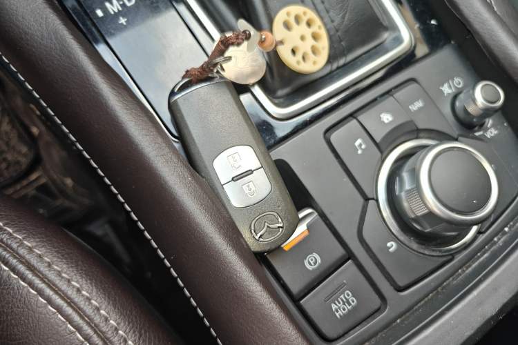 Used Mazda CX-4 2016 2.0L Automatic 2WD Blue Sky Luxury Edition
