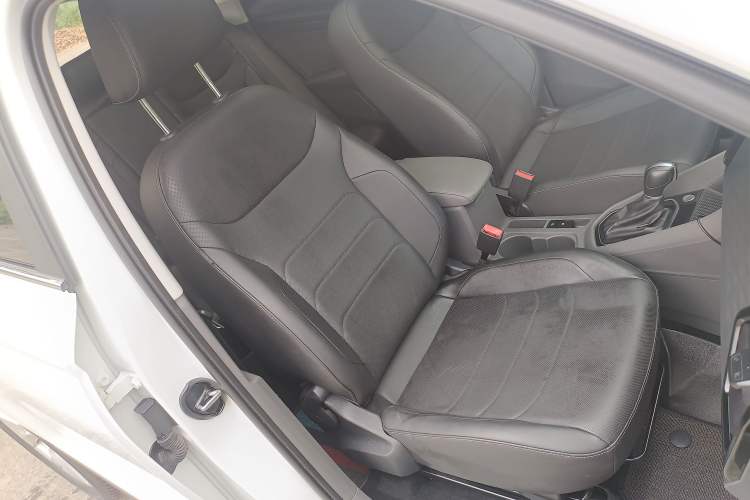 Used Jetta VS7 2020 1.4T Automatic Enjoyment Model
