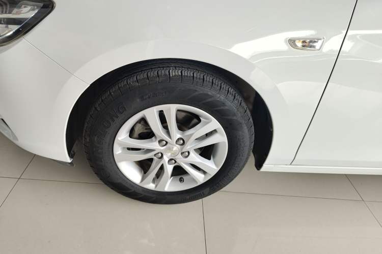 Used Chevrolet Cavalier 2016 1.5L Automatic Xinyue Edition Left Front Wheel Hub