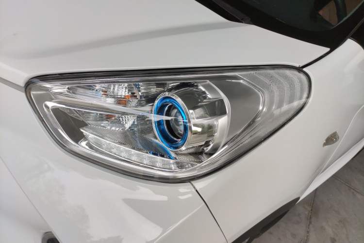 Used Chery QQ Little Ant 2019 4-Seater Smart Edition 35 kWh Left Front Headlight