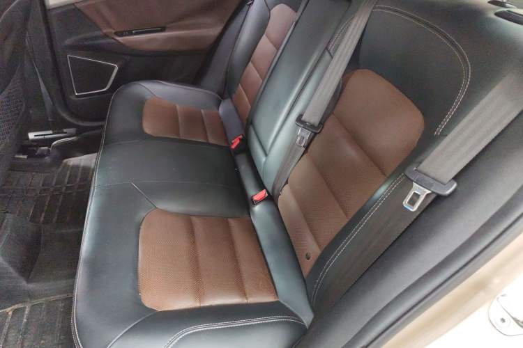 Used Geely Auto Emgrand GL 2017 1.3T DCT Luxury Model
