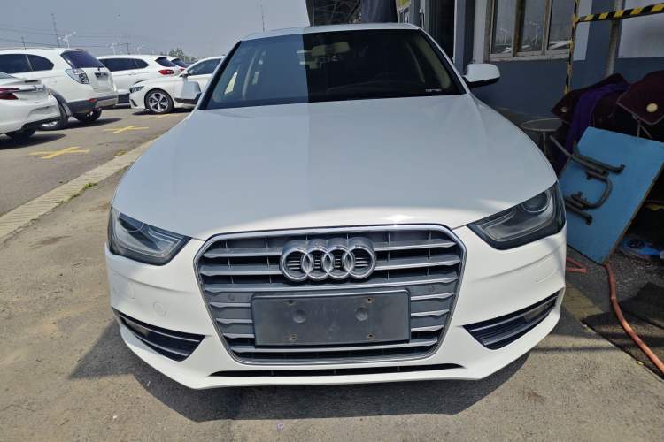 Used Audi A4L 2015 35 TFSI Automatic Standard Model
