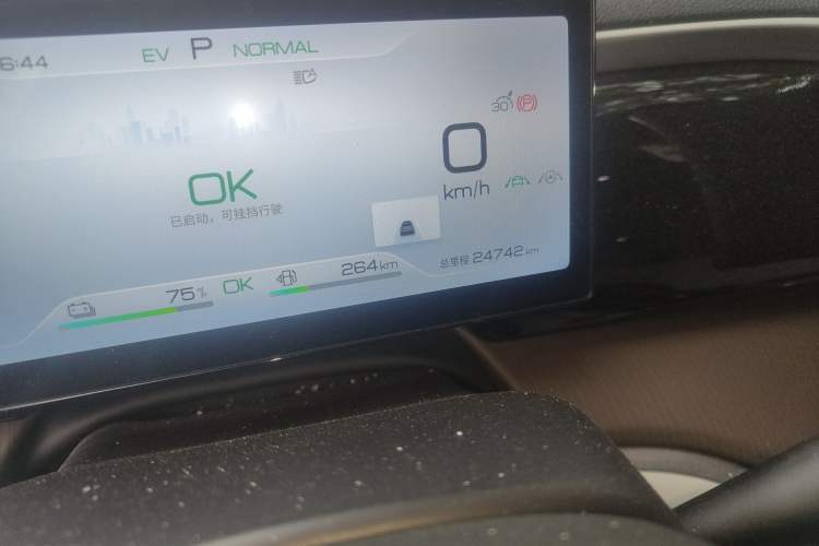 Used BYD Song Pro New Energy 2023 Champion Edition DM-i 110KM Beyond Model Odometer Close Up