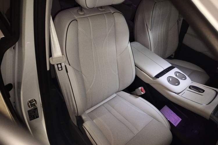 Used XPeng X9 2025 650 Long-Range Max