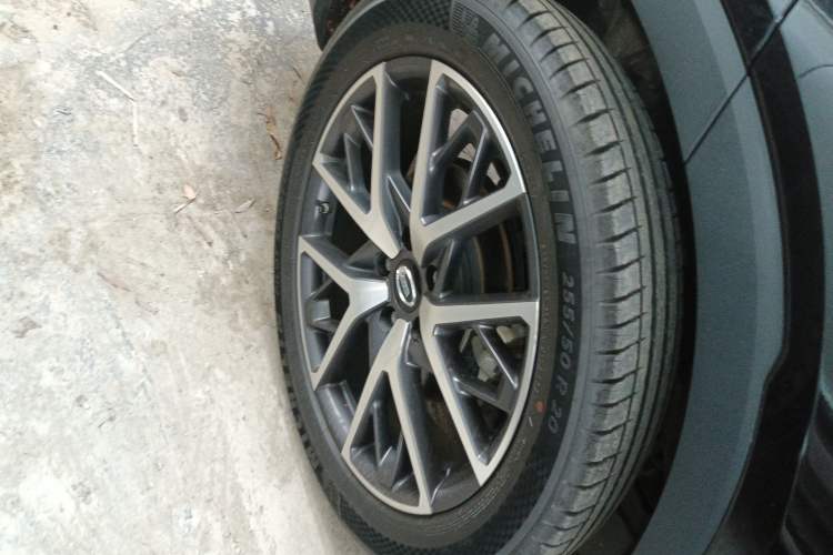 Used GAC Trumpchi GS8 2022 Flagship Series 2.0 TGDI Two-Wheel-Drive Prestige Edition (6-seater) Right Rear Wheel Hub