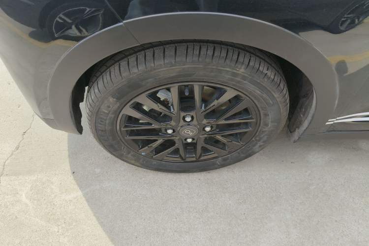 Used Chery QQ Little Ant 2024 Revised Edition Youth Version 321 km Cool Love Edition 29.23 kWh Left Front Wheel Hub