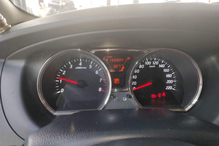 Used Nissan Livina 2013 Jinrui 1.6XL CVT Comfort Edition Instrument Cluster