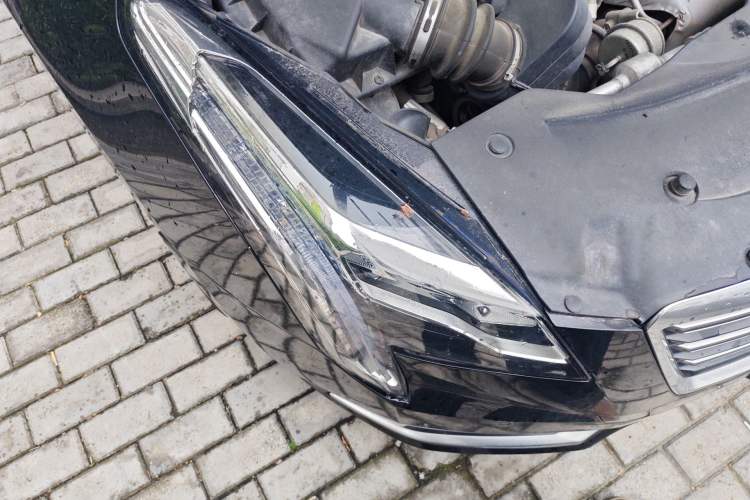 Used Cadillac XTS 2018 28T Elite Edition Right Front Headlight