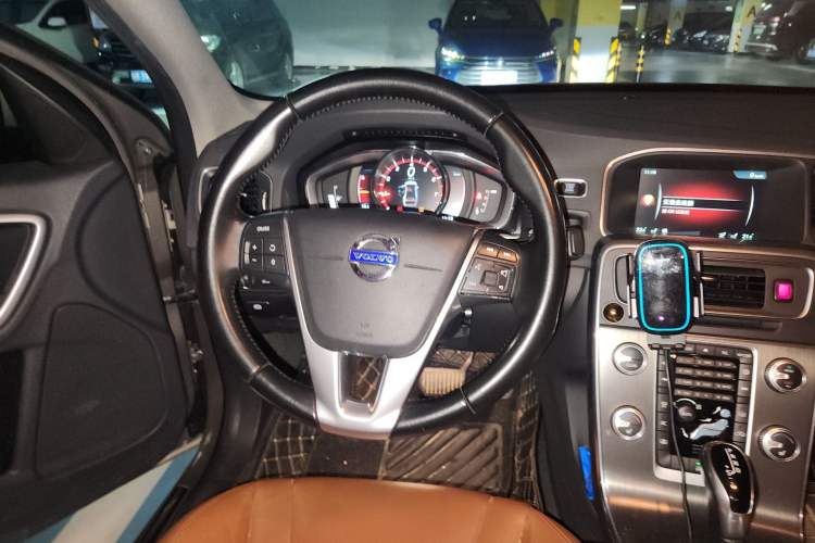 Used Volvo S60 2016 S60L T5 Intelligent Drive Edition
