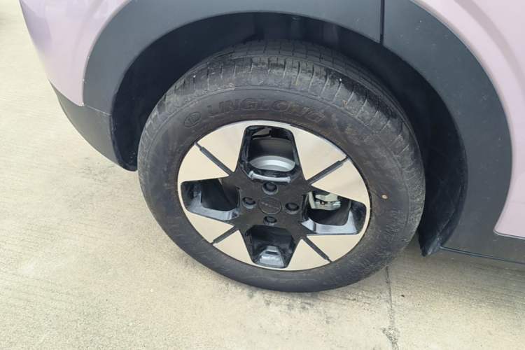 Used Geely Galaxy Geome 2025 UP 410km Exploration+ Edition
