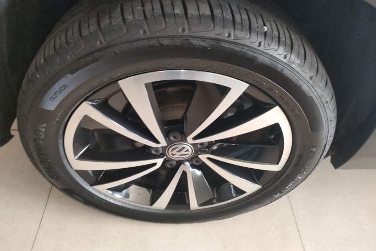 Used Volkswagen Tharu 2019 330TSI Four-Wheel Drive Luxury Edition China VI Standard