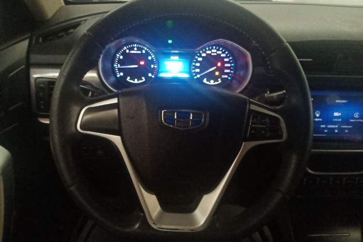 Used Geely Auto Emgrand 2017 Sedan Million Edition 1.5L Manual - Upward Version Steering Wheel