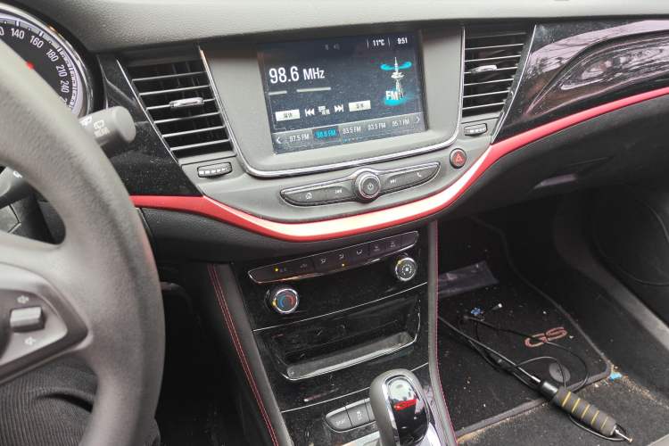 Used Buick Verano 2016 Two-Door GS 20T Dual-Clutch Haoting Sporty Model