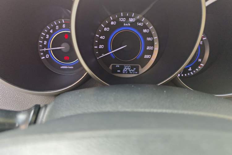 Used CHANGAN Eado 2015 1.6L Manual Junku Model China V Standard